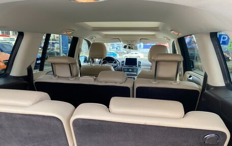 Mercedes-Benz GLS, 2017 год, 5 400 000 рублей, 22 фотография