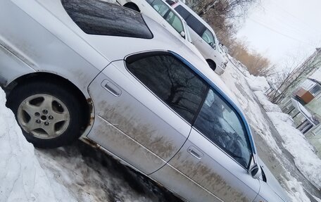 Toyota Vista, 1995 год, 220 000 рублей, 2 фотография