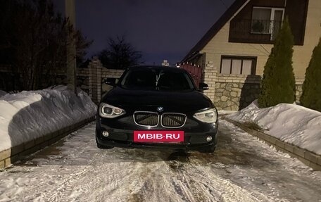 BMW 1 серия, 2013 год, 950 000 рублей, 6 фотография