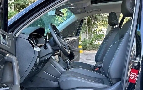 Volkswagen Tiguan II, 2022 год, 2 299 123 рублей, 5 фотография