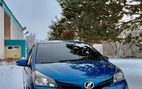 Toyota Vitz, 2014 год, 600 000 рублей, 1 фотография