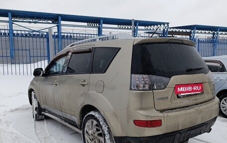 Mitsubishi Outlander III рестайлинг 3, 2008 год, 1 300 000 рублей, 4 фотография