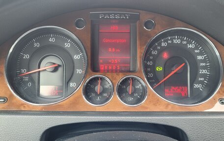 Volkswagen Passat B6, 2007 год, 700 000 рублей, 14 фотография