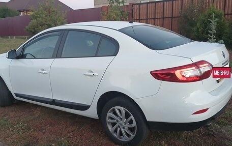 Renault Fluence I, 2016 год, 900 000 рублей, 2 фотография