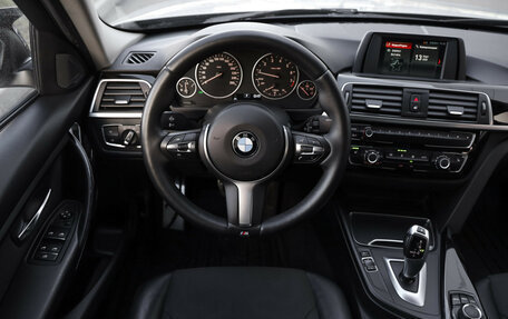 BMW 3 серия, 2018 год, 2 099 000 рублей, 13 фотография