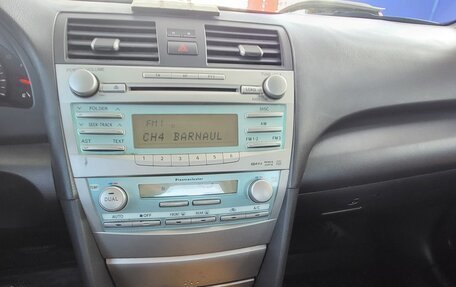 Toyota Camry, 2007 год, 1 350 000 рублей, 10 фотография