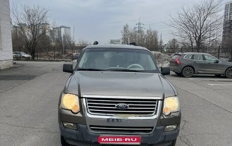Ford Explorer IV, 2006 год, 950 000 рублей, 1 фотография