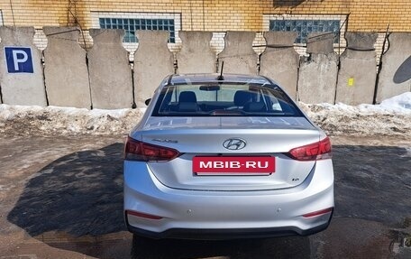 Hyundai Solaris II рестайлинг, 2018 год, 1 230 000 рублей, 4 фотография
