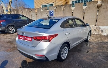 Hyundai Solaris II рестайлинг, 2018 год, 1 230 000 рублей, 5 фотография