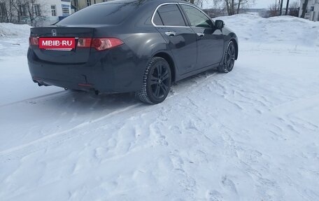 Honda Accord VIII рестайлинг, 2012 год, 1 300 000 рублей, 3 фотография