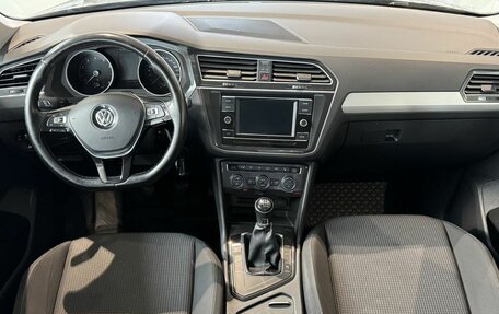 Volkswagen Tiguan II, 2017 год, 1 850 000 рублей, 9 фотография