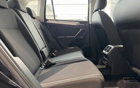 Volkswagen Tiguan II, 2017 год, 1 850 000 рублей, 27 фотография