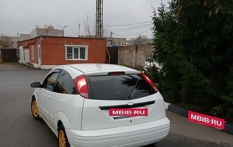 Ford Focus IV, 2001 год, 265 000 рублей, 4 фотография