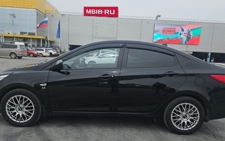 Hyundai Solaris II рестайлинг, 2015 год, 1 130 000 рублей, 8 фотография