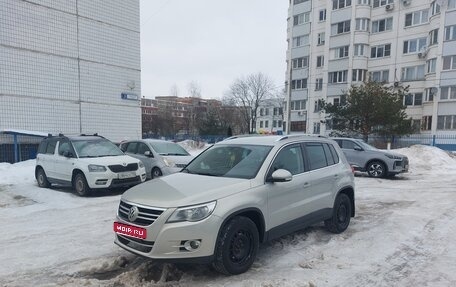 Volkswagen Tiguan I, 2010 год, 850 000 рублей, 1 фотография