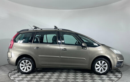 Citroen C4 Picasso II рестайлинг, 2010 год, 642 000 рублей, 6 фотография