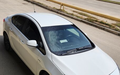 Opel Astra J, 2013 год, 650 000 рублей, 3 фотография