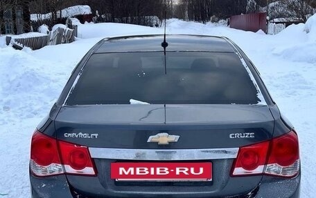 Chevrolet Cruze II, 2011 год, 550 000 рублей, 4 фотография