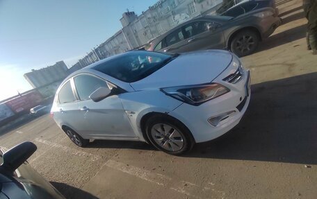 Hyundai Solaris II рестайлинг, 2016 год, 620 000 рублей, 5 фотография