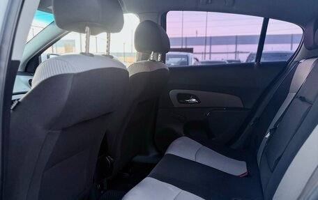 Chevrolet Cruze II, 2012 год, 899 990 рублей, 9 фотография