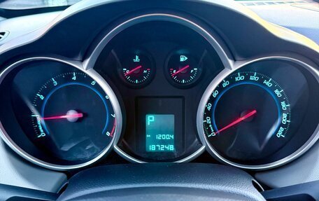 Chevrolet Cruze II, 2012 год, 899 990 рублей, 15 фотография