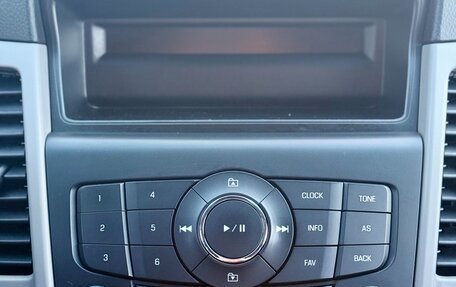 Chevrolet Cruze II, 2012 год, 899 990 рублей, 16 фотография