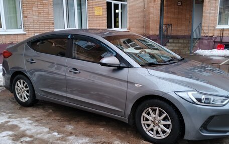 Hyundai Elantra VI рестайлинг, 2016 год, 1 100 000 рублей, 6 фотография