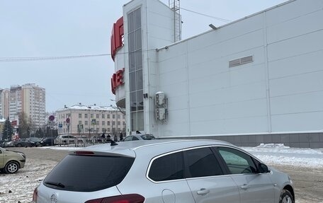 Opel Astra J, 2012 год, 761 000 рублей, 5 фотография