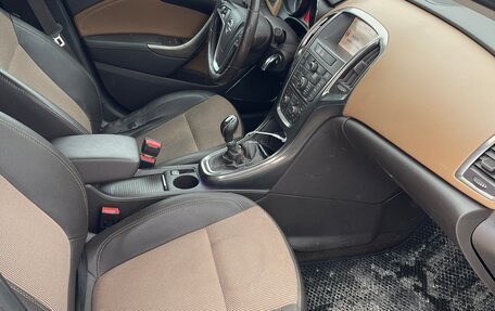 Opel Astra J, 2012 год, 761 000 рублей, 11 фотография