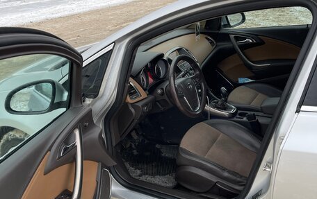 Opel Astra J, 2012 год, 761 000 рублей, 17 фотография