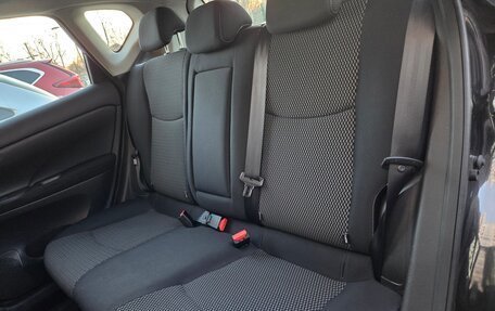 Nissan Tiida, 2015 год, 990 000 рублей, 23 фотография