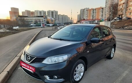 Nissan Tiida, 2015 год, 990 000 рублей, 31 фотография