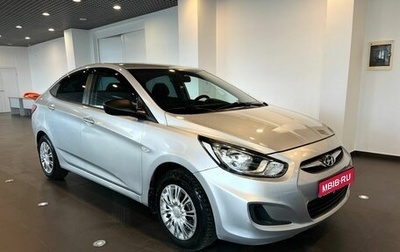Hyundai Solaris II рестайлинг, 2012 год, 690 000 рублей, 1 фотография