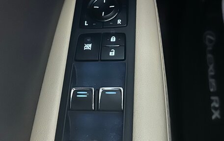 Lexus RX IV рестайлинг, 2020 год, 5 700 000 рублей, 20 фотография