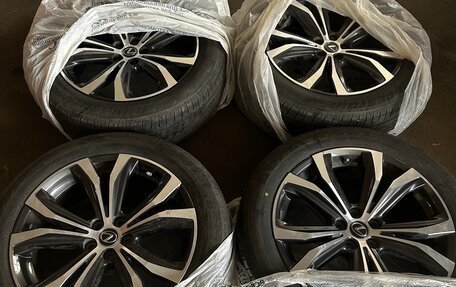 Lexus RX IV рестайлинг, 2020 год, 5 700 000 рублей, 33 фотография