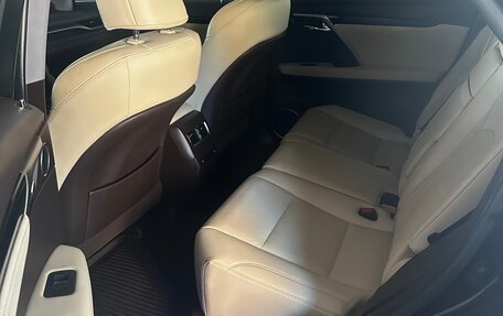 Lexus RX IV рестайлинг, 2020 год, 5 700 000 рублей, 29 фотография