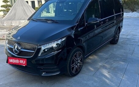 Mercedes-Benz V-Класс, 2023 год, 8 600 000 рублей, 6 фотография