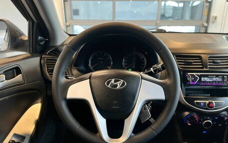 Hyundai Solaris II рестайлинг, 2012 год, 690 000 рублей, 10 фотография