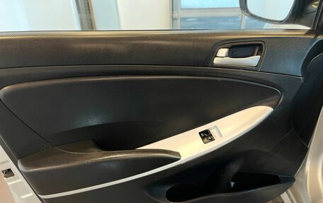 Hyundai Solaris II рестайлинг, 2012 год, 690 000 рублей, 19 фотография