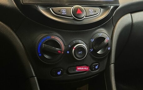 Hyundai Solaris II рестайлинг, 2011 год, 799 000 рублей, 12 фотография