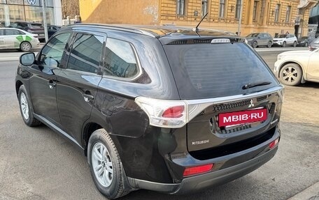 Mitsubishi Outlander III рестайлинг 3, 2012 год, 1 150 000 рублей, 5 фотография