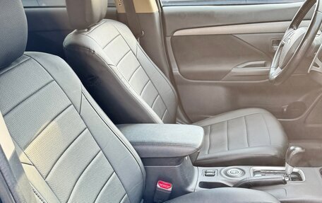 Mitsubishi Outlander III рестайлинг 3, 2012 год, 1 150 000 рублей, 11 фотография