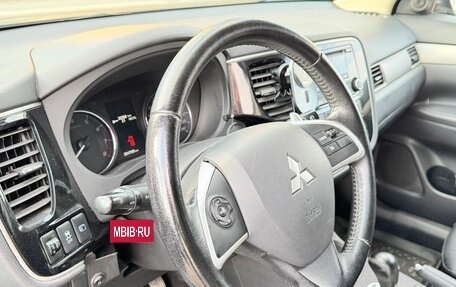 Mitsubishi Outlander III рестайлинг 3, 2012 год, 1 150 000 рублей, 12 фотография