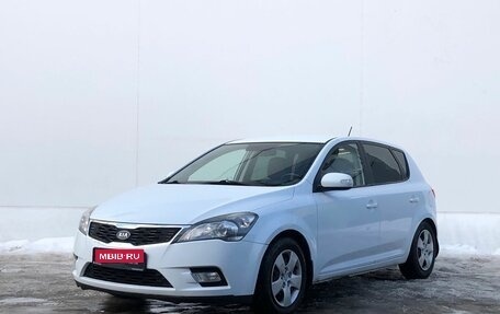 KIA cee'd I рестайлинг, 2010 год, 620 000 рублей, 1 фотография