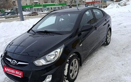 Hyundai Solaris II рестайлинг, 2013 год, 600 000 рублей, 8 фотография