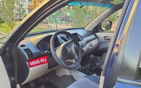 Mitsubishi L200 IV рестайлинг, 2008 год, 950 000 рублей, 7 фотография