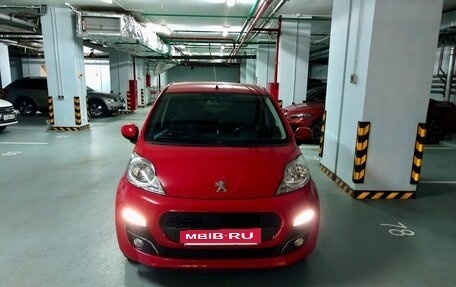 Peugeot 107 I рестайлинг, 2012 год, 800 000 рублей, 6 фотография