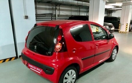 Peugeot 107 I рестайлинг, 2012 год, 800 000 рублей, 8 фотография
