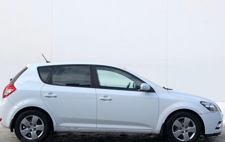 KIA cee'd I рестайлинг, 2010 год, 620 000 рублей, 4 фотография