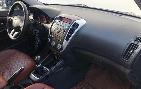 KIA cee'd I рестайлинг, 2010 год, 620 000 рублей, 9 фотография